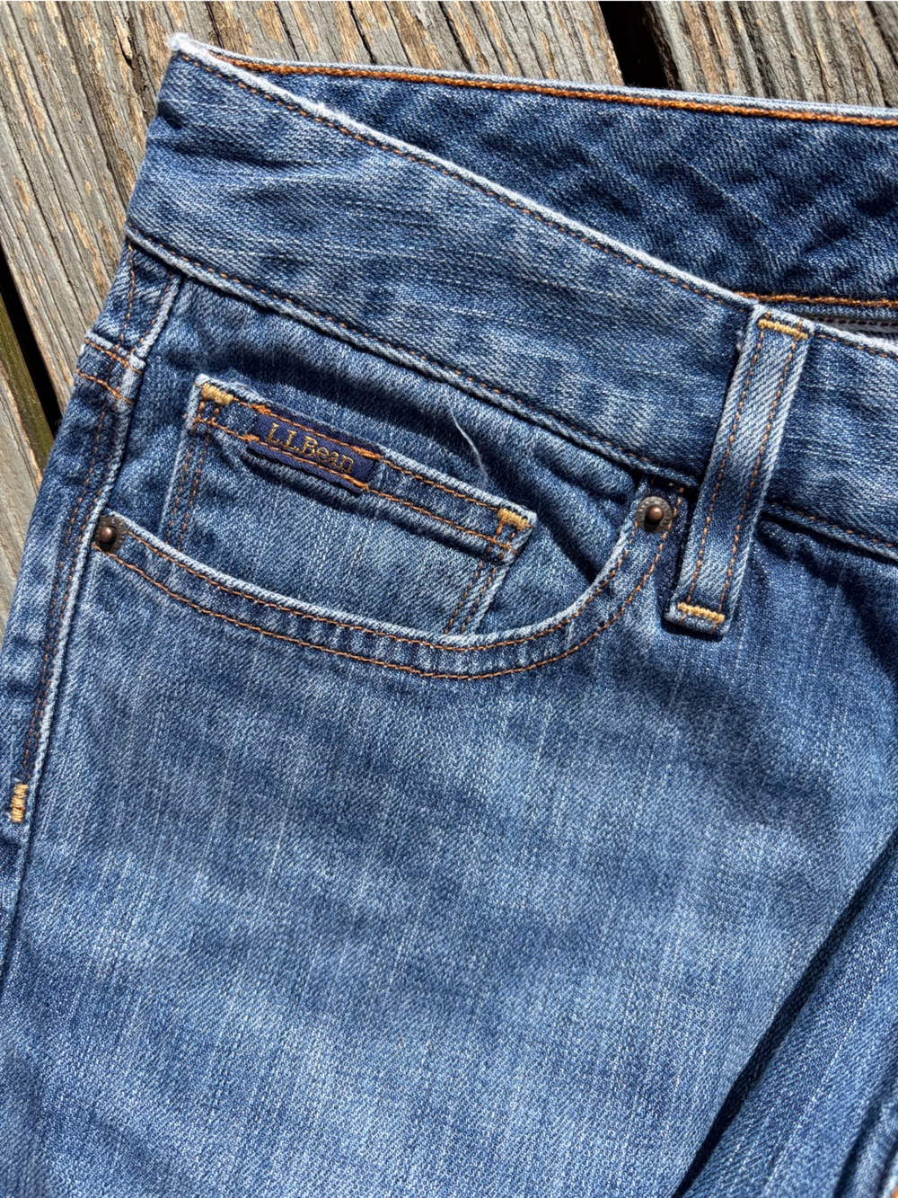 L.L. Bean Medium Blue Flare Jeans 10MT Favorite Fit - Picture 5 of 12